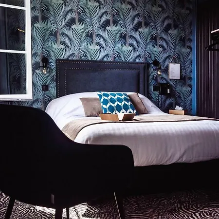 La 10 Hotell