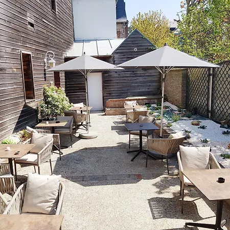 Hotel La 10 Étretat