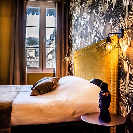 La 10 Hotel 3*