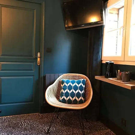 La 10 Hotel