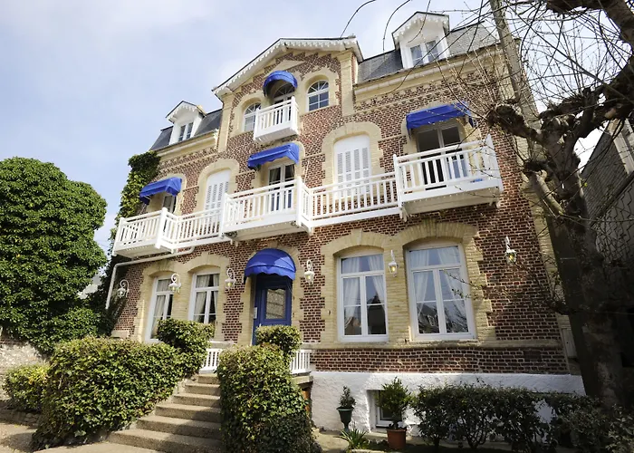 La 10 מלון אטרטאט