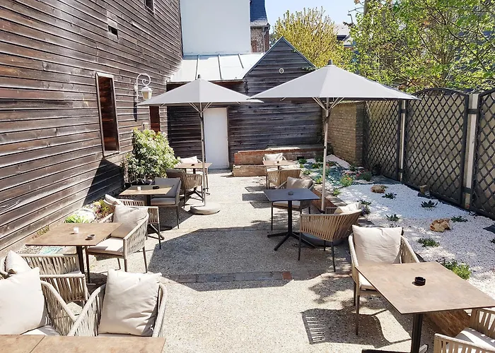 酒店 La 10 埃特勒塔