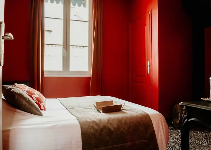 La 10 3* 埃特勒塔